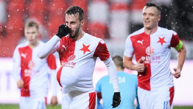 Jakub Hromada ze Slavie Praha oslavuje gól. Jakub Hromada ze Slavie Praha oslavuje gól.