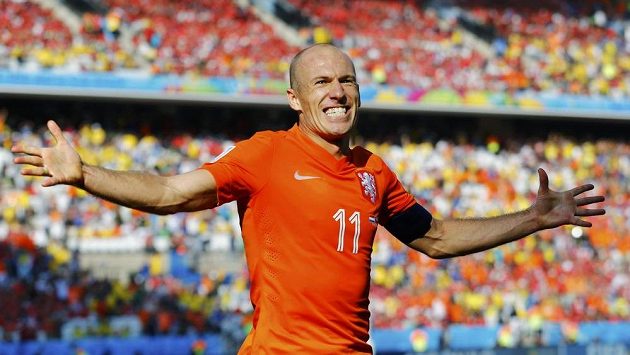 Arjen Robben byl v souboji proti Chile opět nejnebezpečnějším hráčem Nizozemska. Arjen Robben byl v souboji proti Chile opět nejnebezpečnějším hráčem Nizozemska.