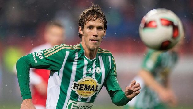 Michal Švec z Bohemians během derby se Slavií. Michal Švec z Bohemians během derby se Slavií.