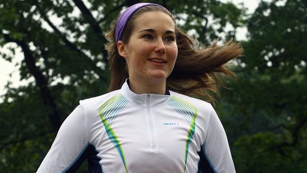Šárka Záhrobská se po operaci nádoru chystá na návrat do Světového poháru. Šárka Záhrobská se po operaci nádoru chystá na návrat do Světového poháru.