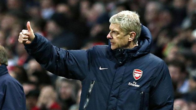 Kouč Arsenalu Arséne Wenger. Kouč Arsenalu Arséne Wenger.