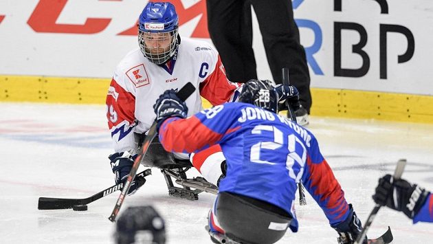 Czechia – Korea 0: 2, Czechs lost at the beginning.  It flew around the goal, we hit opponents, regretted the captain of the paratroopers Kubeš