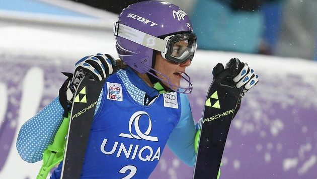 Šárka Strachová v cíli slalomu ve Flachau. Šárka Strachová v cíli slalomu ve Flachau.