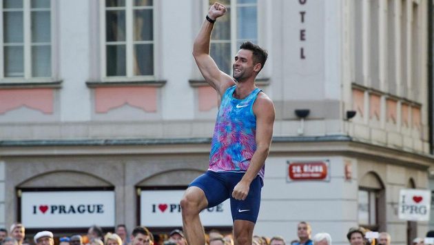 Jan Kudlička zvítězil posedmé za sebou výkonem 570 centimetrů v Pražské tyčce. Jan Kudlička zvítězil posedmé za sebou výkonem 570 centimetrů v Pražské tyčce.