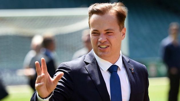 Bývalý australský brankář Mark Bosnich. Bývalý australský brankář Mark Bosnich.