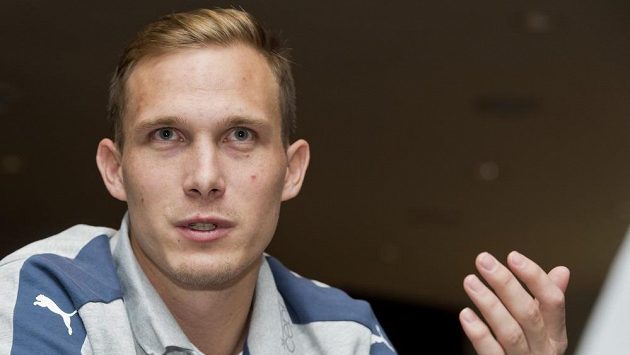 Lukáš Droppa na srazu fotbalové reprezentace. Lukáš Droppa na srazu fotbalové reprezentace.