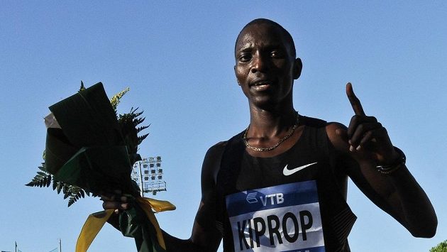 Hvězdný mílař Asbel Kiprop z Keni čelí podezření z dopingu. Hvězdný mílař Asbel Kiprop z Keni čelí podezření z dopingu.