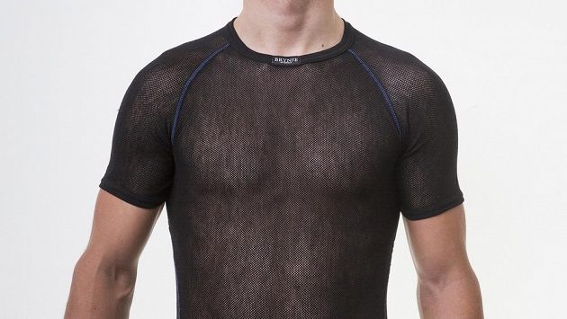 Vlněné triko Brynje Wool Thermo Light. Norská zbroj do zimy. Vlněné triko Brynje Wool Thermo Light. Norská zbroj do zimy.