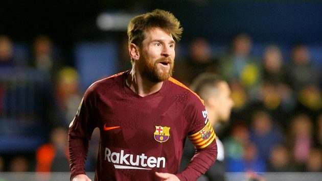 Barcelonský Lionel Messi se raduje z gólu proti Villarrealu. Barcelonský Lionel Messi se raduje z gólu proti Villarrealu.
