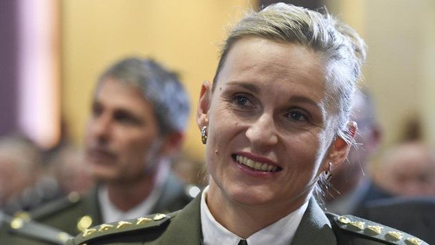 Barbora Špotáková na setkání legend a osobností armádního sportu při příležitosti oslav 70 let od založení ATK - ÚDA - Dukla. Barbora Špotáková na setkání legend a osobností armádního sportu při příležitosti oslav 70 let od založení ATK - ÚDA - Dukla.
