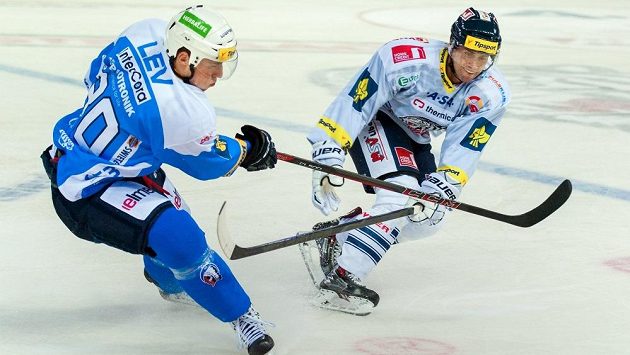 Jiří Hunkes (vpravo) z Liberce a Jakub Lev z Plzně. Jiří Hunkes (vpravo) z Liberce a Jakub Lev z Plzně.