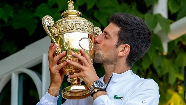 Novak Djokovič by rád získal ještě další grandslamové tituly. Novak Djokovič by rád získal ještě další grandslamové tituly.