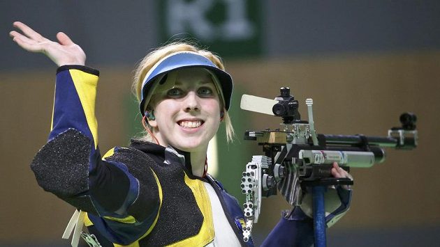 Američanka Virginia Thrasherová se raduje ze zlaté medaile. Thrasherová je vůbec první vítězkou LOH v Riu de Janeiro. Američanka Virginia Thrasherová se raduje ze zlaté medaile. Thrasherová je vůbec první vítězkou LOH v Riu de Janeiro.