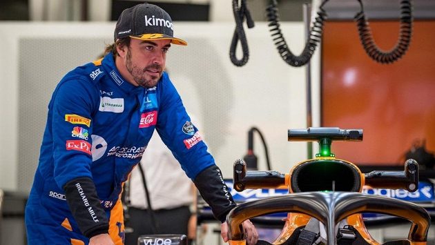 Fernando Alonso testoval nový monopost McLarenu. Fernando Alonso testoval nový monopost McLarenu.