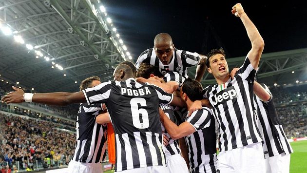 Radost fotbalistů Juventusu. Radost fotbalistů Juventusu.