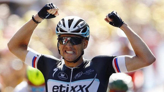 Obrovská radost českého cyklisty Zdeňka Štybara po triumfu v šesté etapě Tour de France. Obrovská radost českého cyklisty Zdeňka Štybara po triumfu v šesté etapě Tour de France.