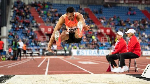 Kubánský dálkař Juan Miguel Echevarría během atletického mítinku Zlatá tretra 2018 v Ostravě. Kubánský dálkař Juan Miguel Echevarría během atletického mítinku Zlatá tretra 2018 v Ostravě.
