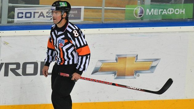 Ruský rozhodčí Vjačeslav Bulanov. Ruský rozhodčí Vjačeslav Bulanov.