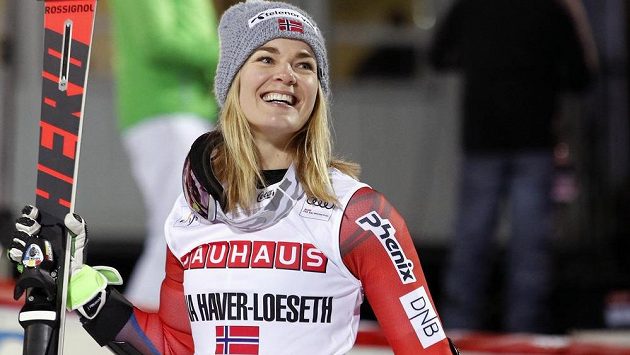 Norka Nina Haverová-Lösethová, vítězka paralelního slalomu SP ve Stockholmu. Norka Nina Haverová-Lösethová, vítězka paralelního slalomu SP ve Stockholmu.