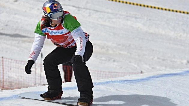 Snowboardkrosařka Eva Samková během světového šampionátu v Sierra Nevadě. Snowboardkrosařka Eva Samková během světového šampionátu v Sierra Nevadě.