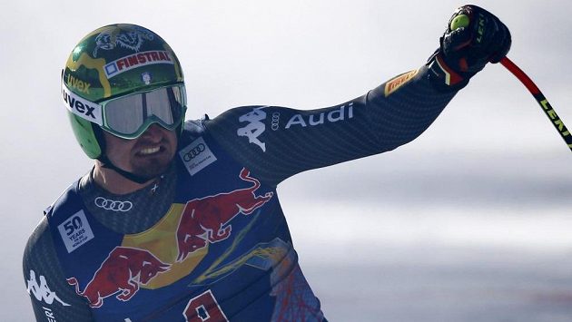 Ital Dominik Paris slaví svůj triumf. Ital Dominik Paris slaví svůj triumf.