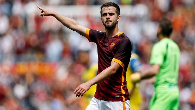Bosenský záložník Miralem Pjanič přestoupí z AS Řím do Juventusu. Bosenský záložník Miralem Pjanič přestoupí z AS Řím do Juventusu.