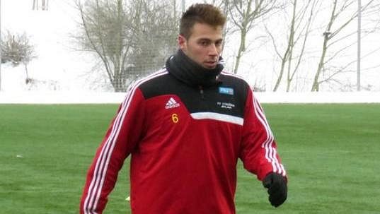 Bosenský záložník Marin Popovič. Bosenský záložník Marin Popovič.