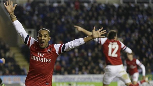 Bude Theo Walcott i na jaře střílet góly v dresu Arsenalu? Bude Theo Walcott i na jaře střílet góly v dresu Arsenalu?