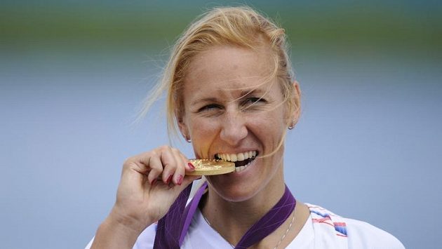 Skifařka Miroslava Knapková suverénně získala v Londýně první zlatou medaili pro Českou republiku. Skifařka Miroslava Knapková suverénně získala v Londýně první zlatou medaili pro Českou republiku.