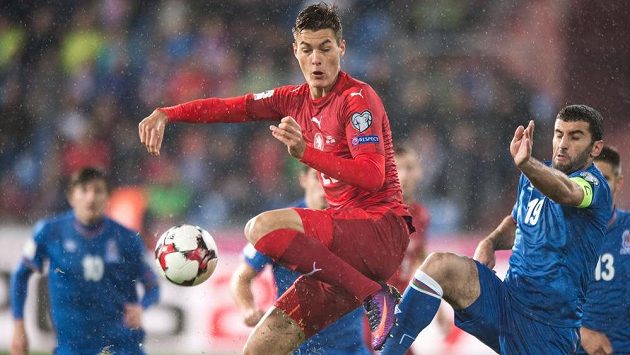Český útočník Patrik Schick si proti Dánsku nezahraje. Český útočník Patrik Schick si proti Dánsku nezahraje.