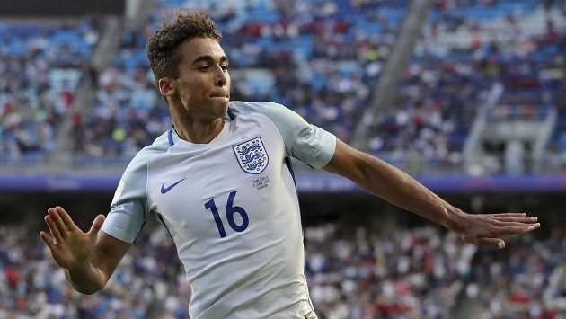Anglický fotbalista Dominic Calvert-Lewin oslavuje svůj gól ve finále proti Venezuele. Anglický fotbalista Dominic Calvert-Lewin oslavuje svůj gól ve finále proti Venezuele.