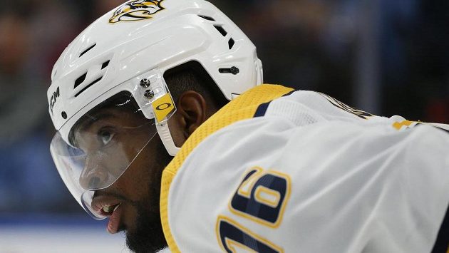Hvězdný zadák P.K. Subban se stěhuje z Nashvillu do týmu New Jersey Devils. Hvězdný zadák P.K. Subban se stěhuje z Nashvillu do týmu New Jersey Devils.