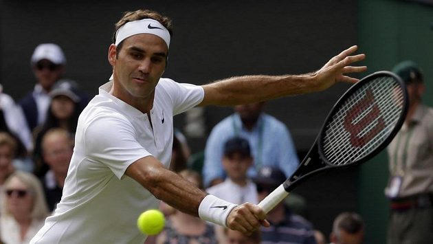 Ani Roger Federer se na postup do 2. kola Wimbledonu příliš nenadřel. Ani Roger Federer se na postup do 2. kola Wimbledonu příliš nenadřel.