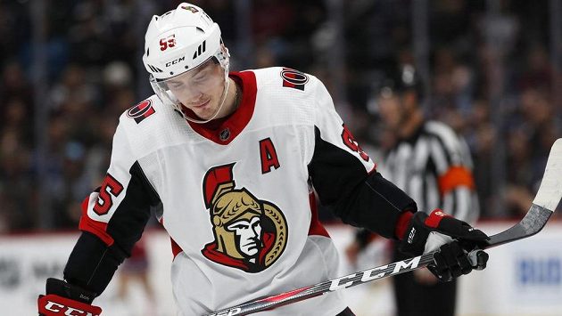 Útočník Matt Duchene je jedním ze sedmi hráčů Ottawy, kteří při jízdě autem kritizovali trenéra svého týmu. Útočník Matt Duchene je jedním ze sedmi hráčů Ottawy, kteří při jízdě autem kritizovali trenéra svého týmu.