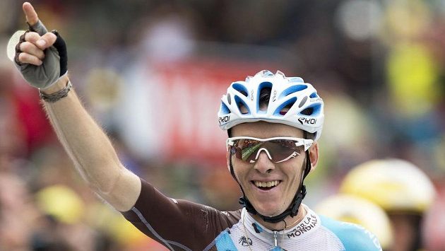 Romain Bardet se po etapovém triumfu vyšvihl na průběžné druhé místo. Romain Bardet se po etapovém triumfu vyšvihl na průběžné druhé místo.