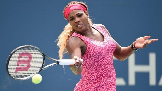 Serena Williamsová se raduje z postupu do čtvrtfinále US Open. Serena Williamsová se raduje z postupu do čtvrtfinále US Open.