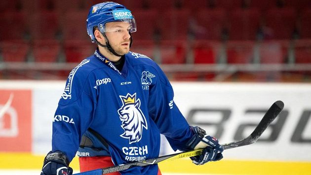 Jan Štencel během tréninku hokejové reprezentace před přípravnými zápasy s Německem. Jan Štencel během tréninku hokejové reprezentace před přípravnými zápasy s Německem.