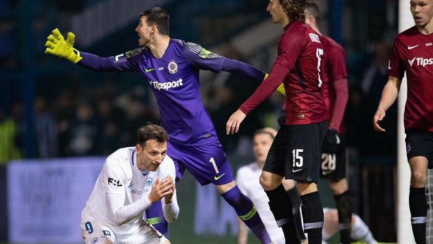 Libor Kozák ze Slovanu Liberec po neproměněněné penaltě proti Spartě. Libor Kozák ze Slovanu Liberec po neproměněněné penaltě proti Spartě.