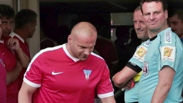 Tomáš Došek při rozlučce v Brně. Tomáš Došek při rozlučce v Brně.
