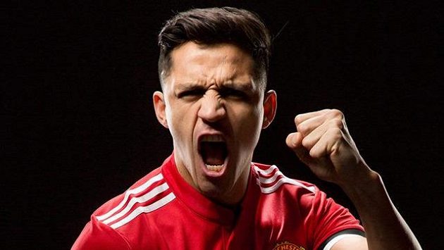Alexis Sánchez v dresu Manchesteru United. Alexis Sánchez v dresu Manchesteru United.