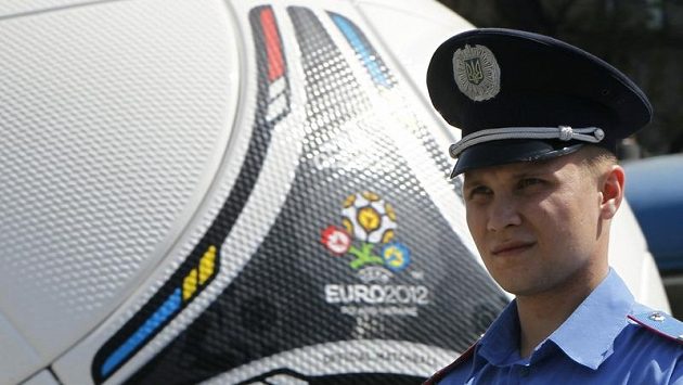 Ukrajina společně s Polskem budou hostit letošní mistrovství Evropy. Ukrajina společně s Polskem budou hostit letošní mistrovství Evropy.
