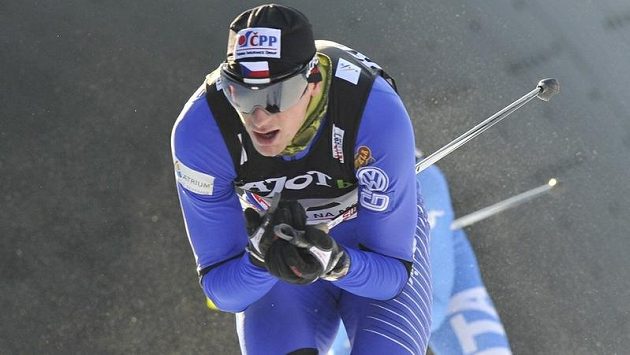 Běžec Martin Jakš se vrátil do stopy ve velkém stylu. Běžec Martin Jakš se vrátil do stopy ve velkém stylu.