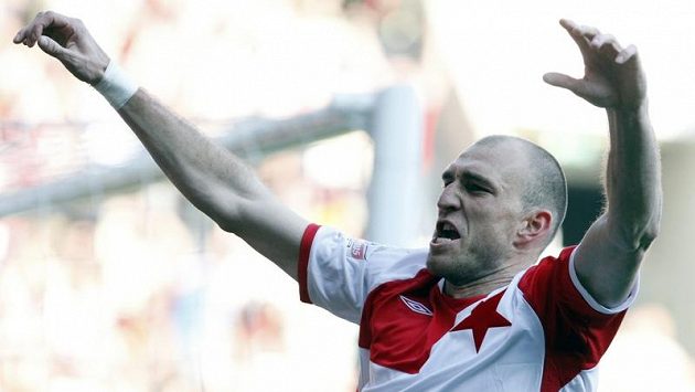 Srdcař Martin Latka má podle plánů vedení pozvednout zplihlý prapor Slavie... Srdcař Martin Latka má podle plánů vedení pozvednout zplihlý prapor Slavie...