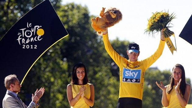 Vítěz 99. ročníku Tour de France Bradley Wiggins z Velké Británie Vítěz 99. ročníku Tour de France Bradley Wiggins z Velké Británie