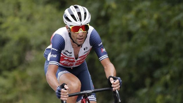 Ital Vincenzo Nibali ve 14. etapě Tour. Ital Vincenzo Nibali ve 14. etapě Tour.