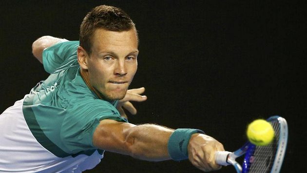 Český tenista Tomáš Berdych v utkání 3. kola Australian Open. Český tenista Tomáš Berdych v utkání 3. kola Australian Open.
