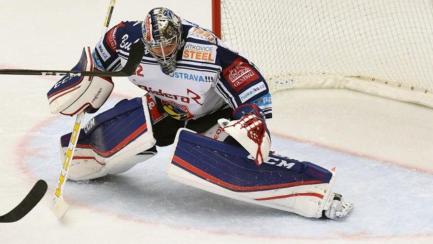 Brankář Vítkovic Patrik Bartošák. Brankář Vítkovic Patrik Bartošák.