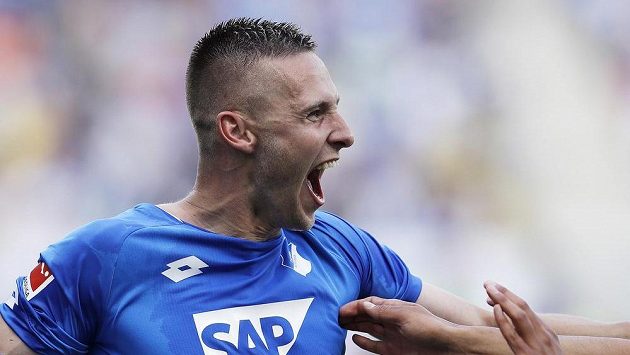Pavel Kadeřábek přispěl gólem k výhře fotbalistů Hoffenheimu 3:1 nad Dortmundem. Pavel Kadeřábek přispěl gólem k výhře fotbalistů Hoffenheimu 3:1 nad Dortmundem.