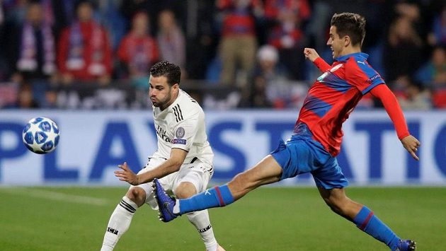Nacho z Realu a plzeňský Aleš Čermák. Nacho z Realu a plzeňský Aleš Čermák.