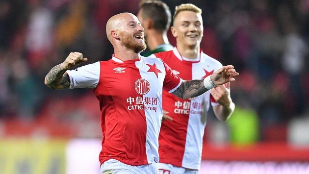Podobná gesta radosti už Miroslav Stoch ve slávistickém dresu předvádět nebude. Podobná gesta radosti už Miroslav Stoch ve slávistickém dresu předvádět nebude.